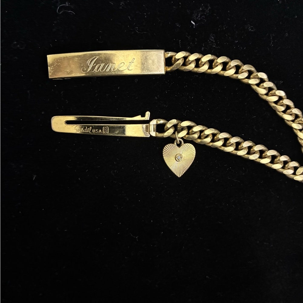 “JANET” SIGNED SPEIDEL USA, CUBAN LINK PERSONALIZED BRACELET 6.5”